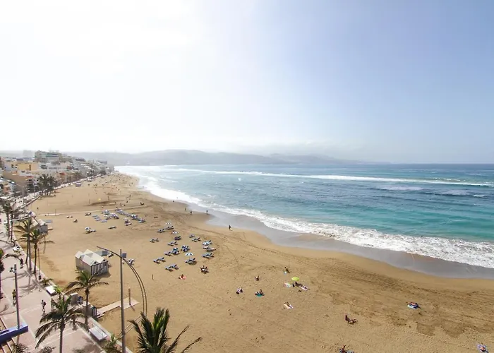 *NEW* Estudio en primera línea Las Canteras