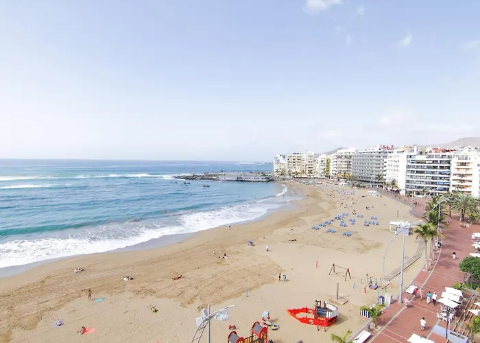 *NEW* Estudio en primera línea Las Canteras
